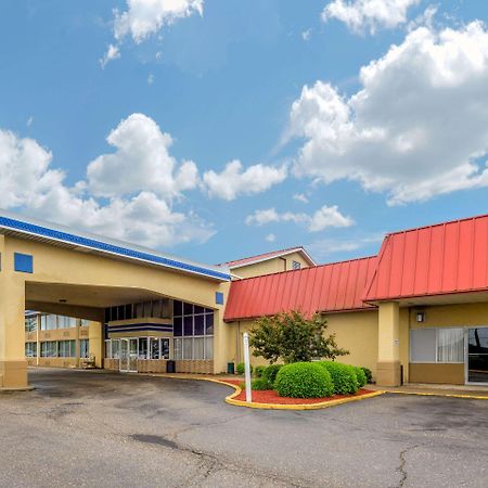 Econo Lodge Inn & Suites Triadelphia - Wheeling Luaran gambar