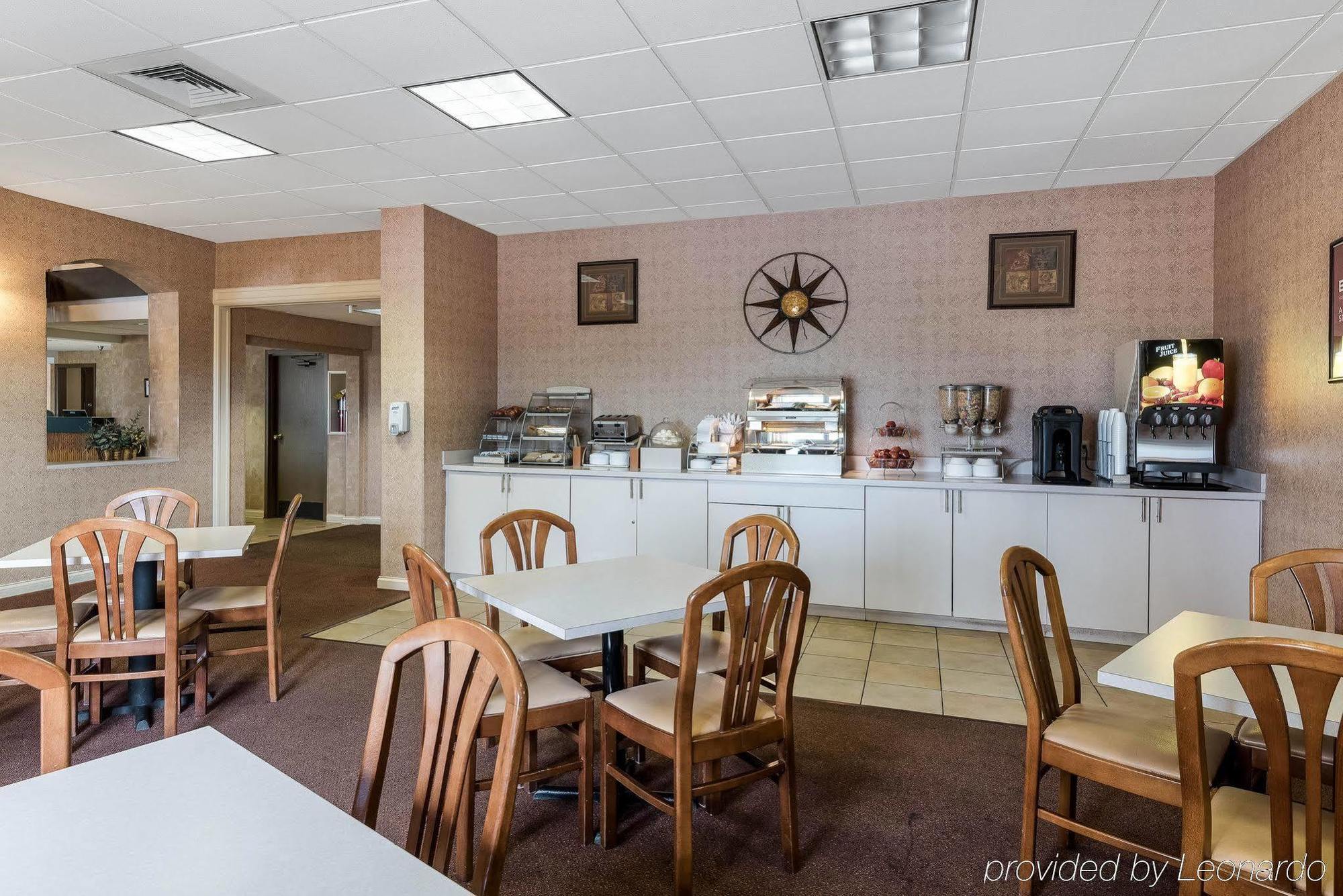 Econo Lodge Inn & Suites Triadelphia - Wheeling Luaran gambar